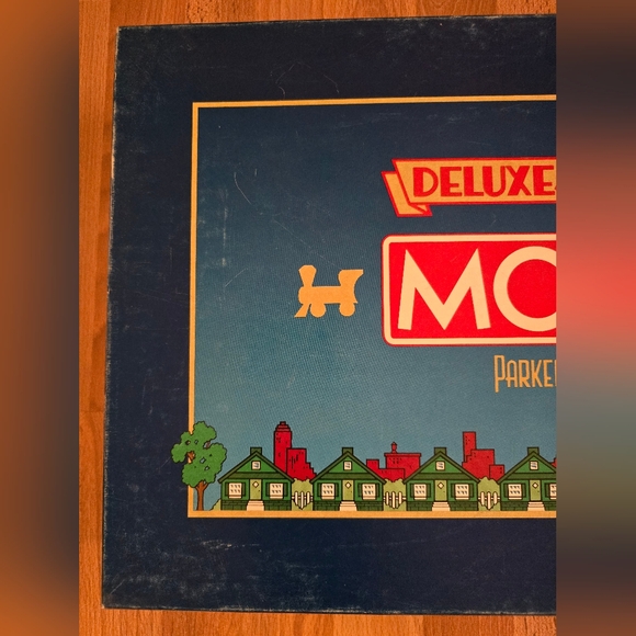 Monopoly Deluxe Anniversary Edition Board Game - Picture 3 of 16